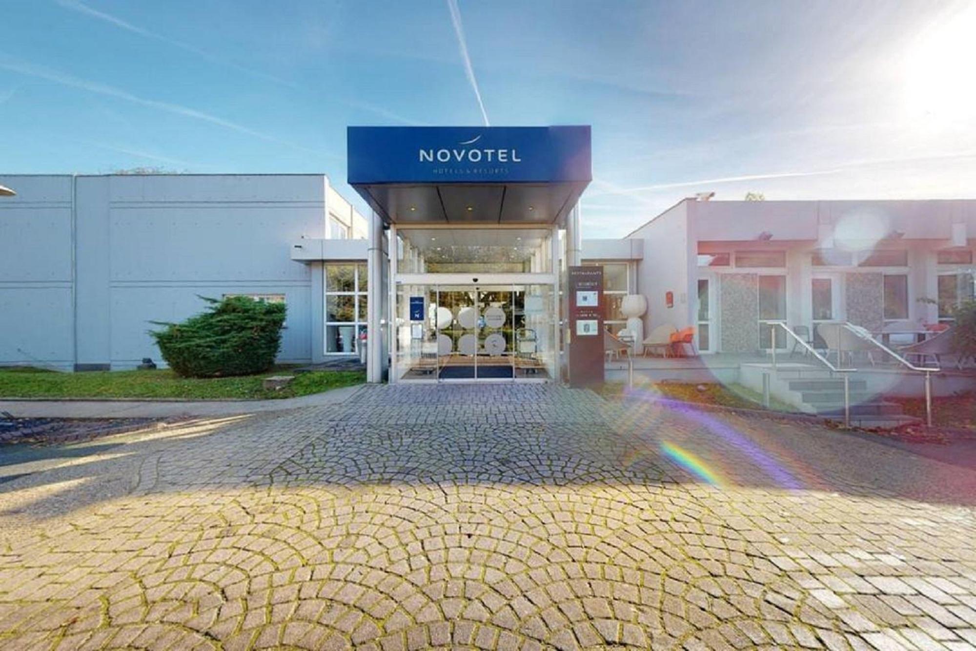 Novotel Evry Courcouronnes Exterior photo